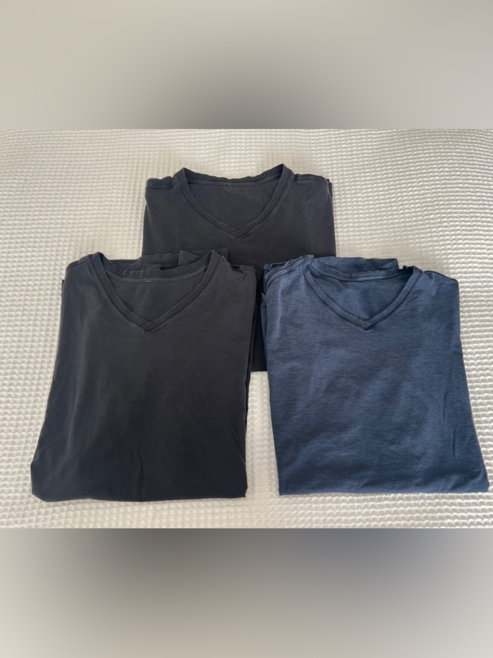 lululemon athletica Men's Short Sleeve V-Neck Tee Bundle